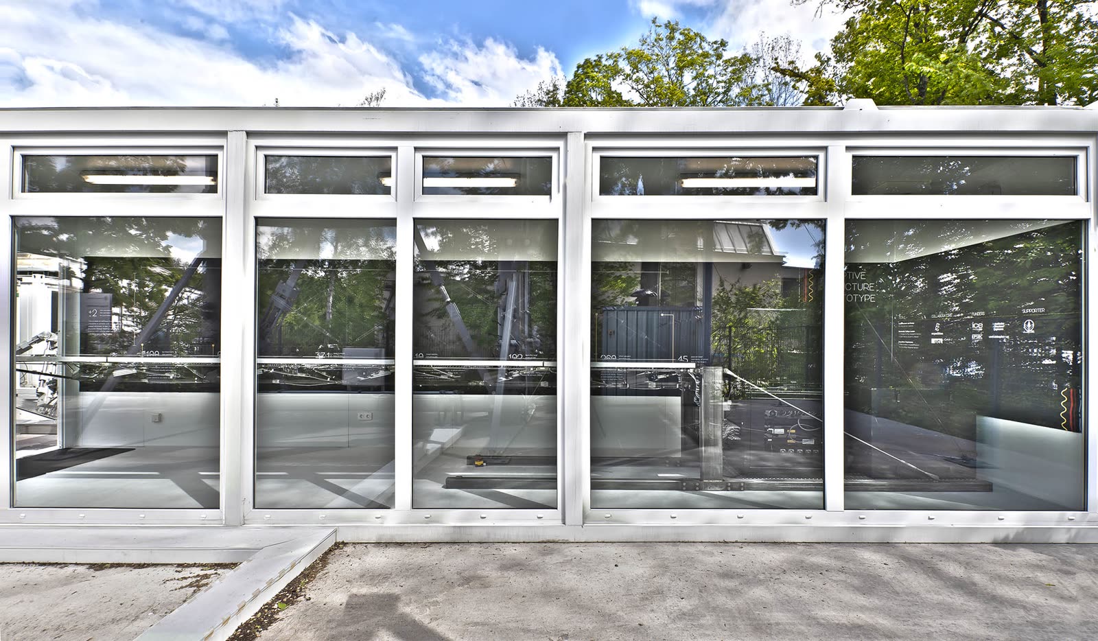 Institute of Lightweight Structures and Conceptual Design (ILEK) image 1